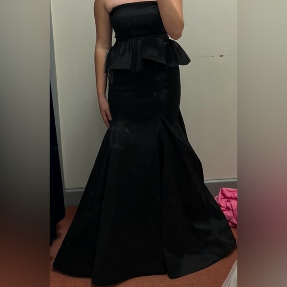 Black prom dress